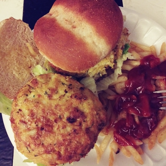 Meet your Posher, Wendie - Picture 2 of 10